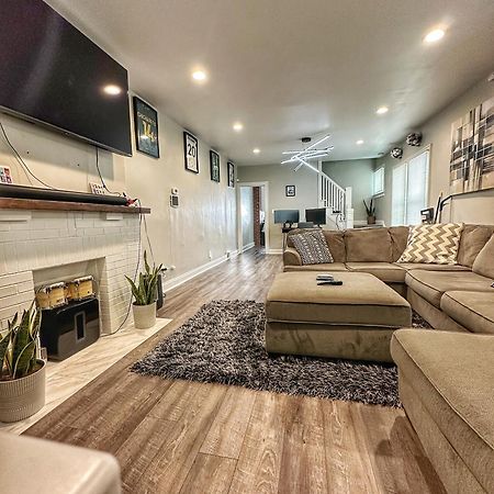 Modern Luxe 3Br 1Ba With Bar 7 Villa Columbus Bagian luar foto